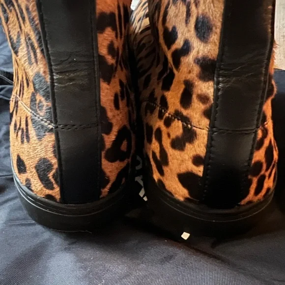 Dolce & Gabbana Leopard Chukka Boots